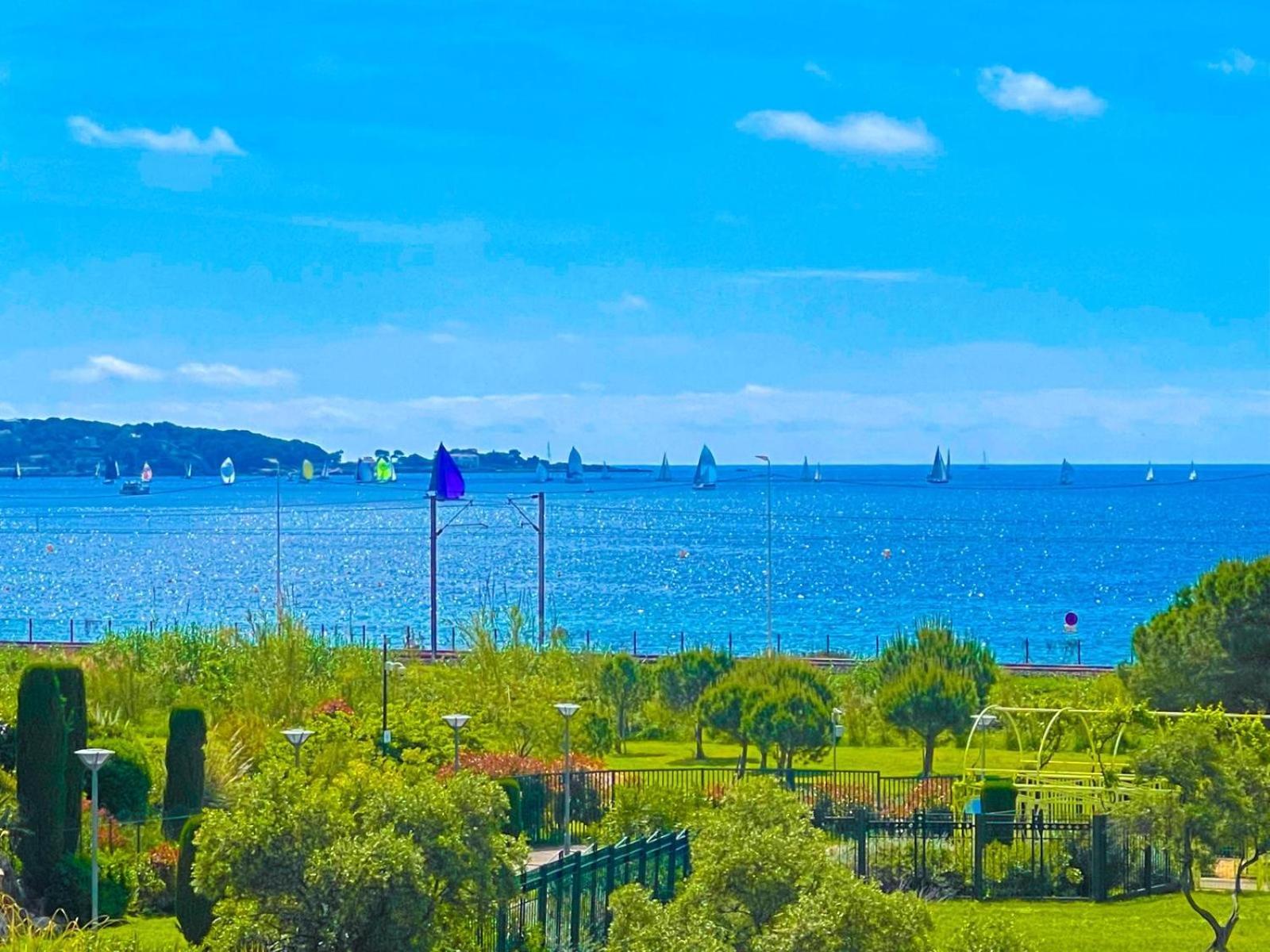 1 Bedroom Sea View, Swimming Pool, Beach On Foot, Parking Antibes Luaran gambar